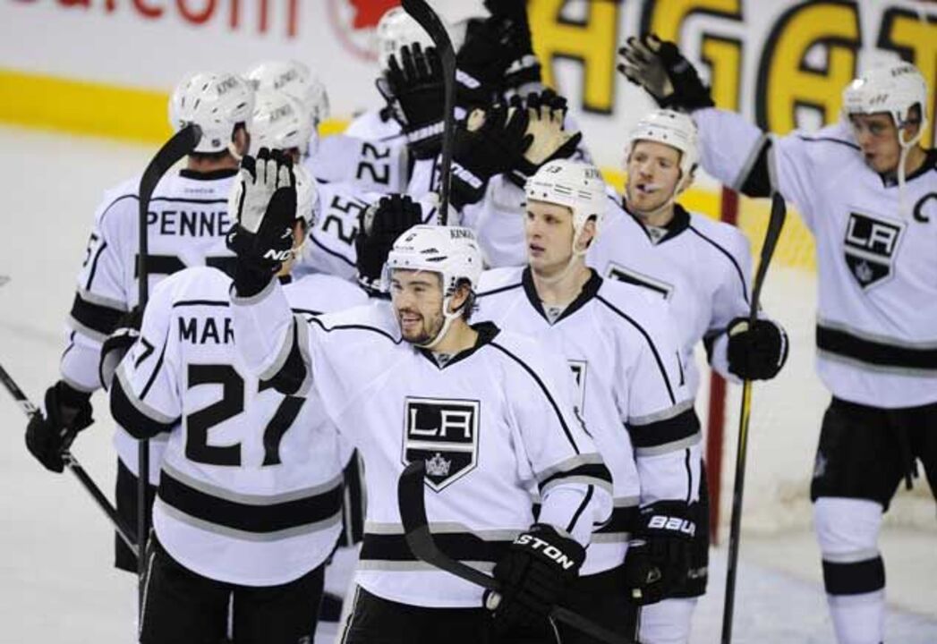 NHL: Pacífico ao rubro até ao fim
