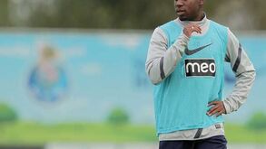 Pai de Djalma de coração dividido no clássico