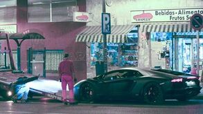 Lamborghini deixou Ronaldo... apeado