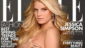 Jessica Simpson posa nua e grávida
