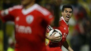 Benfica aproxima-se do FC Porto na luta pelo título