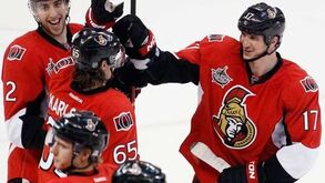 NHL: Ottawa Senators destronam Bruins
