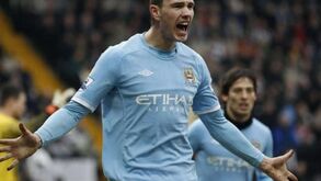Dzeko na lista do Arsenal