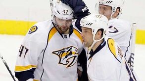NHL: Predators arrasam em Chicago