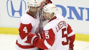 NHL: Red Wings carimbam playoff com goleada