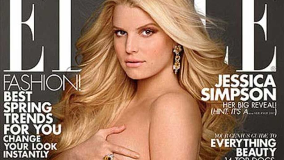 Jessica Simpson posa nua e grávida