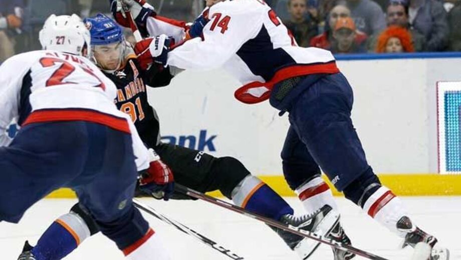 NHL: Show de Tavares não impede nova derrota