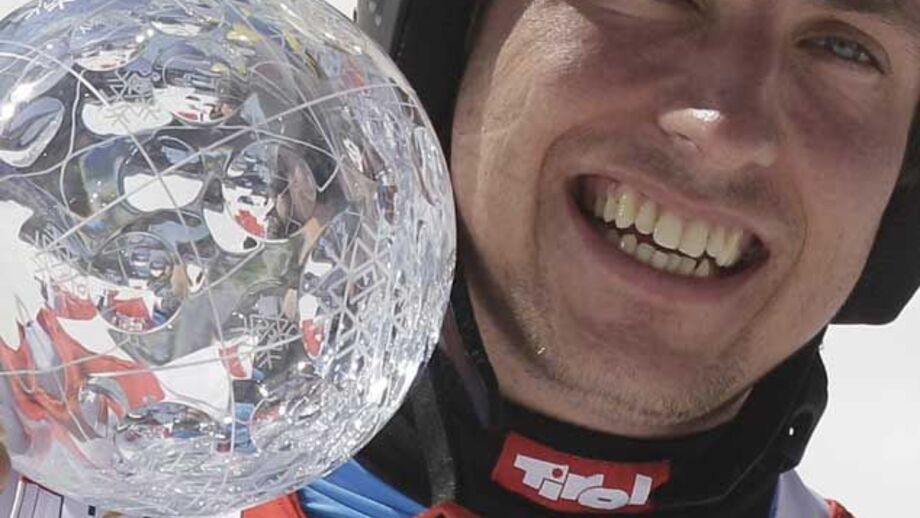 Esqui Alpino: Hirscher conquista globo