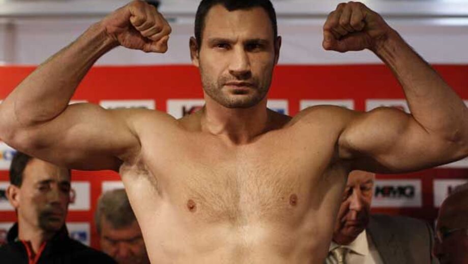 Boxe: Vladimir Klitschko leiloa medalha olímpica para caridade