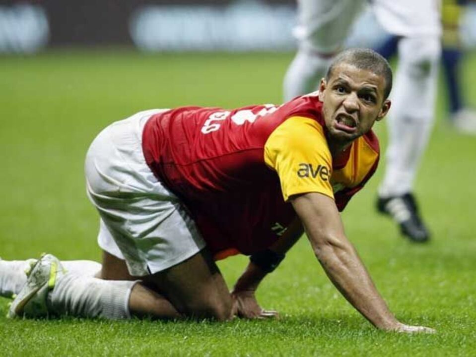 Terim confirma agressão de Felipe Melo a Riera