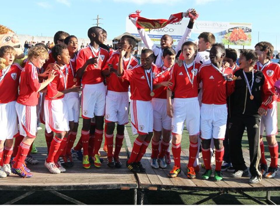 Torneio da Pontinha: Benfica leva troféu