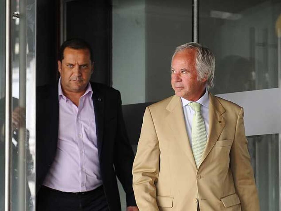 Escutas revelam fragilidade de Godinho Lopes
