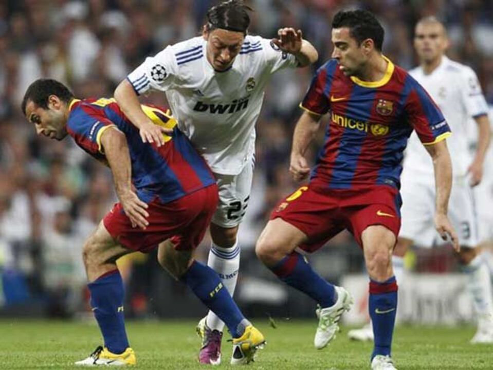 Xavi pode tornar-se no blaugrana com mais clássicos