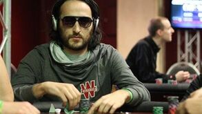Davidi Kitai lidera mesa final