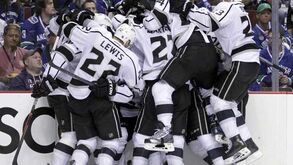 NHL: Doughty ajuda a "arrumar" outro candidato