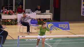 Badminton: Corrales e Domke triunfam