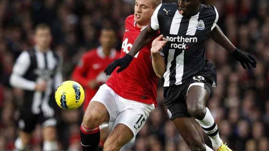 PSG faz proposta por Demba Ba