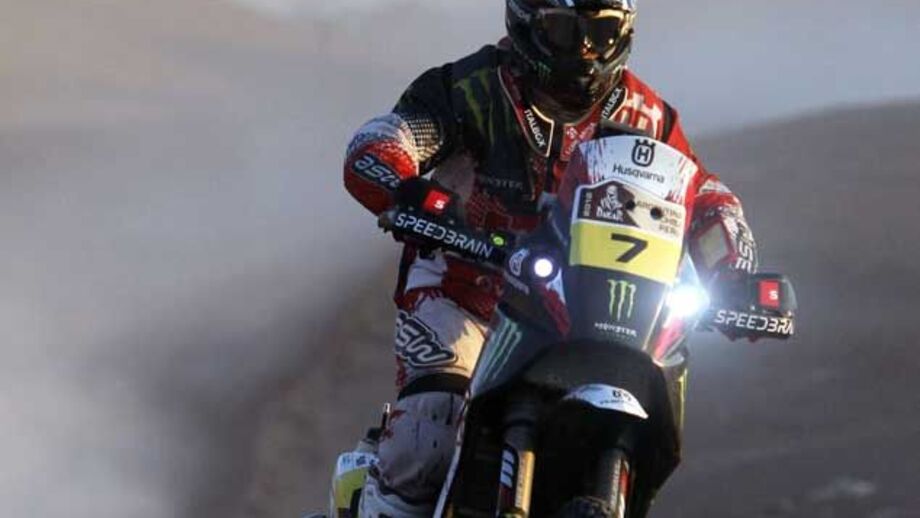 Abu Dhabi Desert Challenge: Paulo Gonçalves ascende a quarto