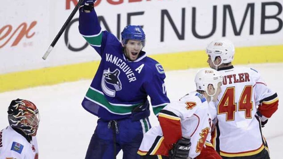 NHL: Canucks revalidam Presidents' Trophy