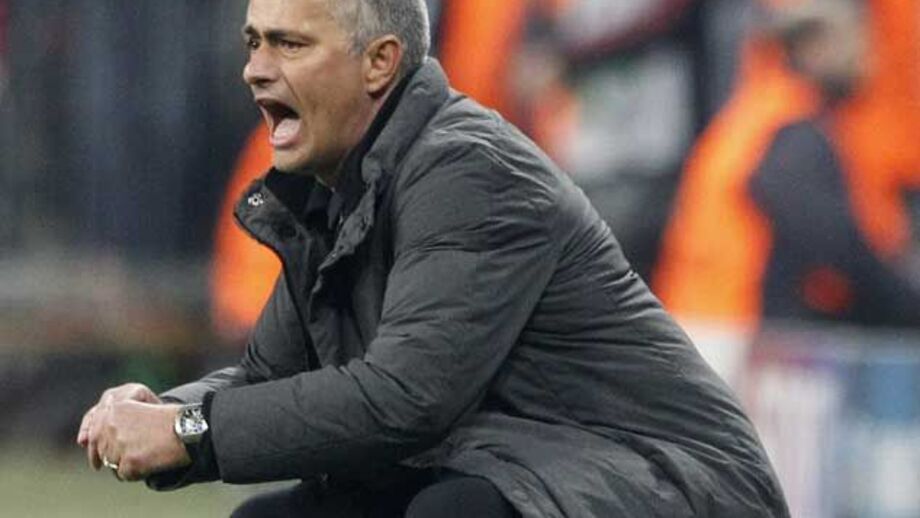 Mourinho continua favorito após derrota de Munique