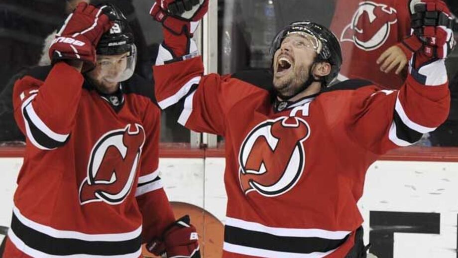 NHL: New Jersey Devils forçam "negra"