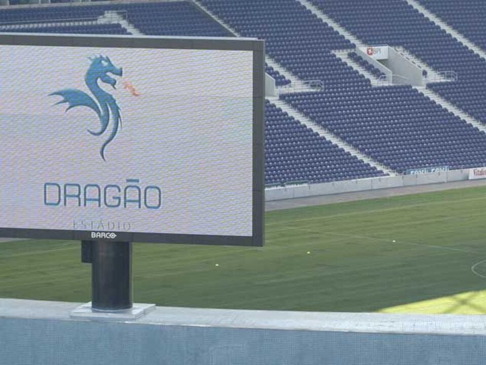 Irá o Sporting estragar a festa no Dragão?