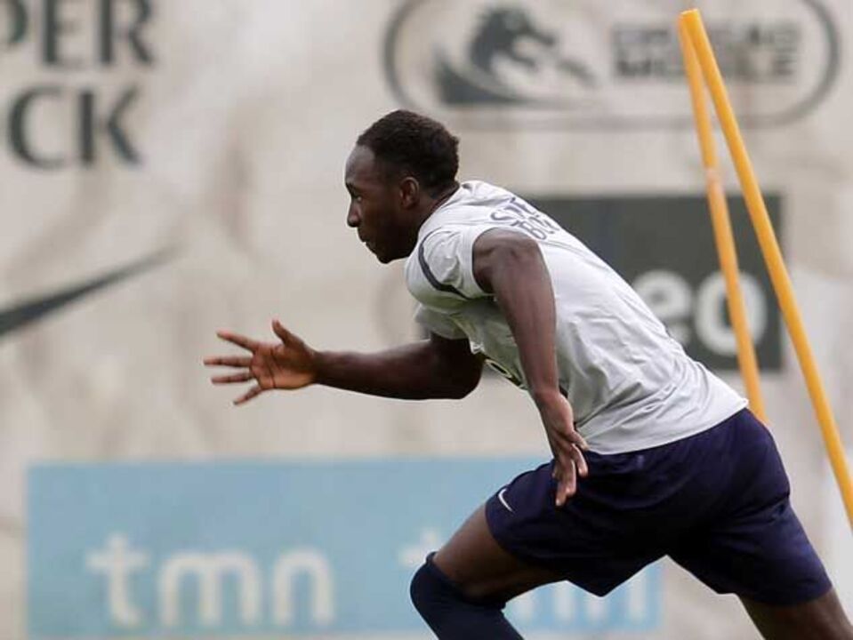 Mangala colocado na rota do Nápoles