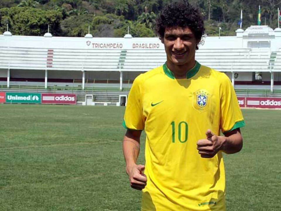 Patinho reforça equipa B
