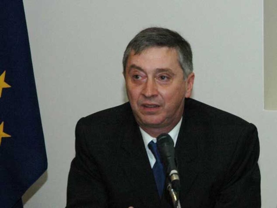 Ulisses Pereira: «Selecionador não deve ganhar mais do que 4 mil euros»