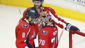 NHL: Washington Capitals forçam "negra"