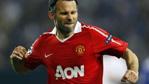 Giggs eleito melhor jogador de sempre da Premier League