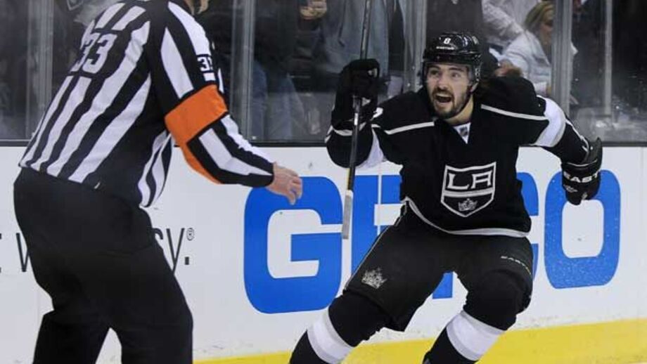 NHL: Doughty coloca Kings a um passo da final de Oeste