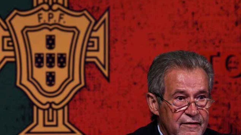 Gilberto Madaíl presidente honorário da FPF