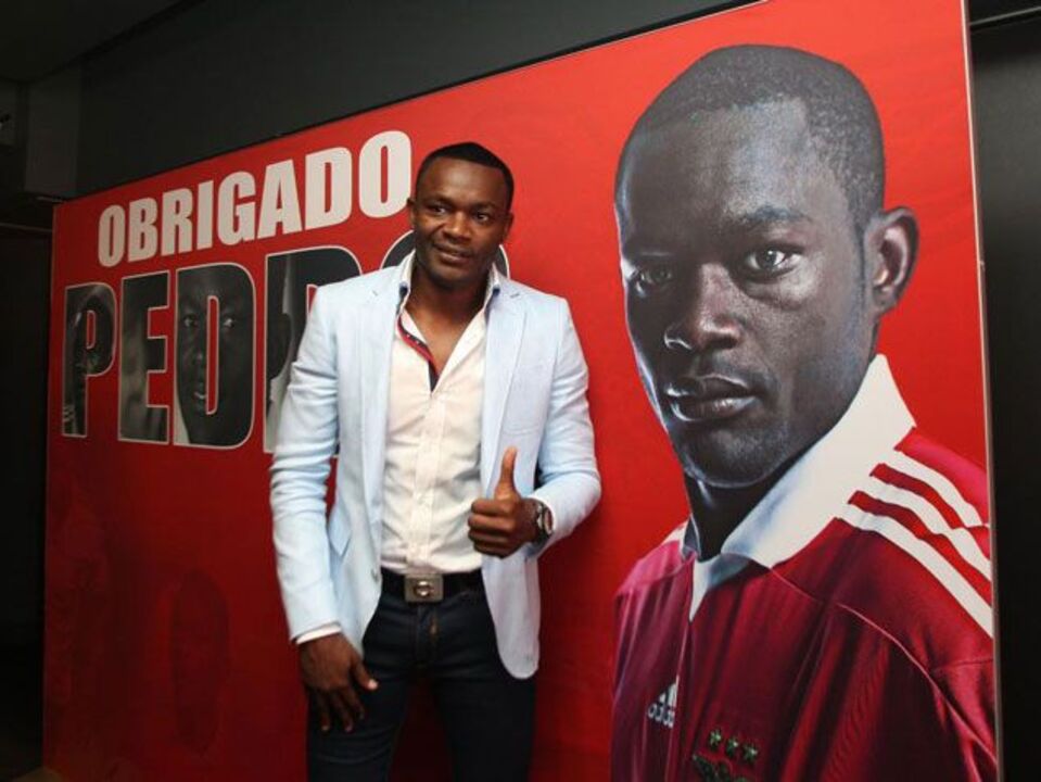 Mantorras com pensão vitalícia