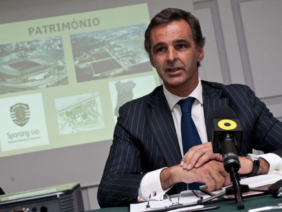 Ex candidato ao Sporting foi campeão no Estoril