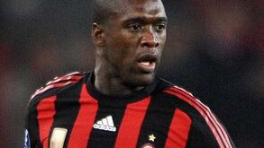 Seedorf: «Passei 10 anos maravilhosos no AC Milan»