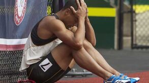 Londres'2012: Campeão olímpico do decatlo "hipoteca" qualificação