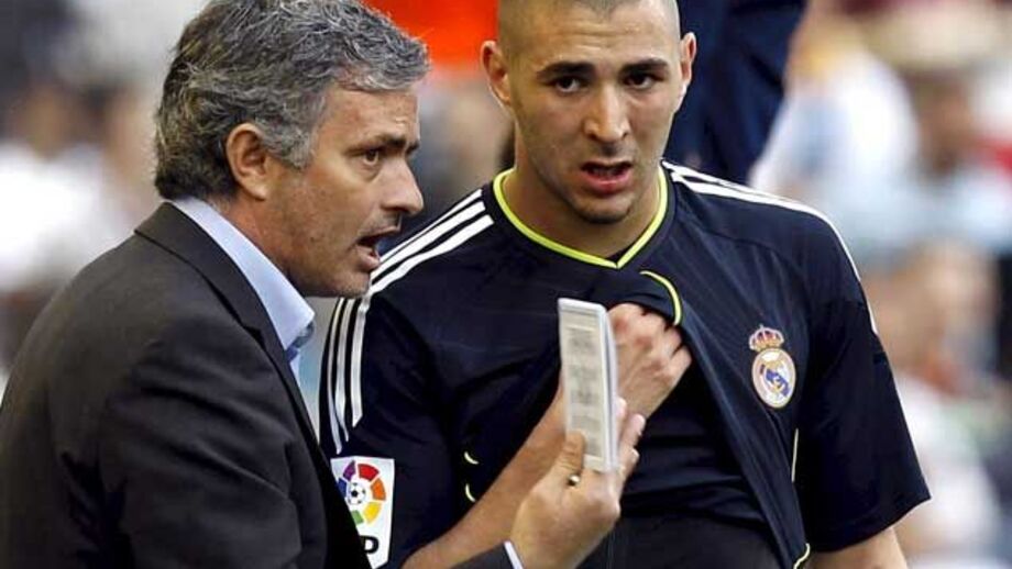 Benzema: «Mourinho foi muito duro comigo»