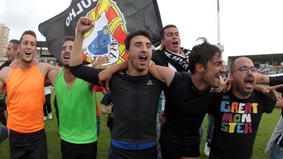 Varzim conquista título