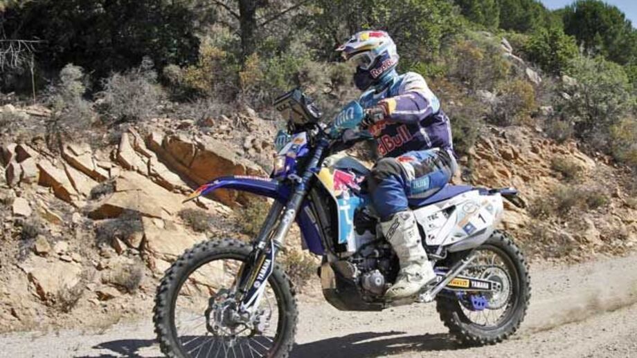Rali da Sardenha: Hélder Rodrigues mantém 4.º posto