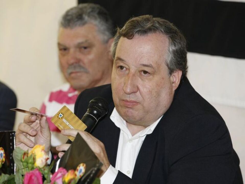 Varzim precisa de 600 mil euros para se inscrever