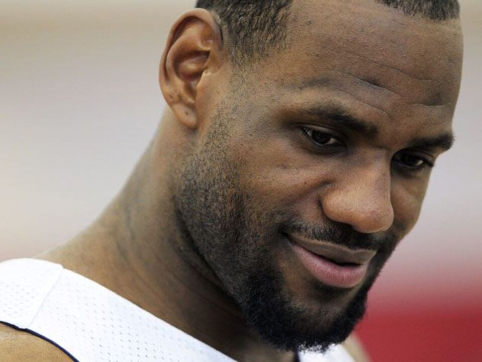LeBron James lidera estrelas norte-americanas em Londres