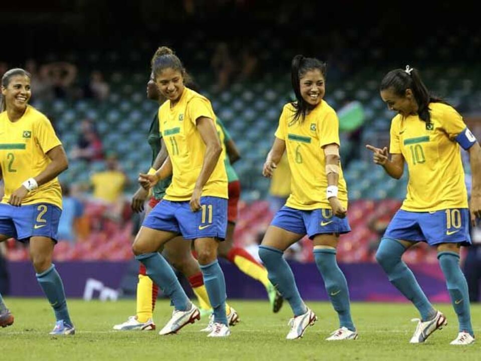 Brasil encheu a mão de Camarões