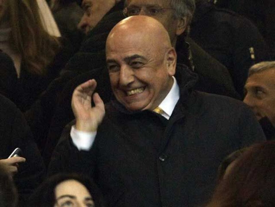 Galliani: «Negociação de Kaká é muito difícil»