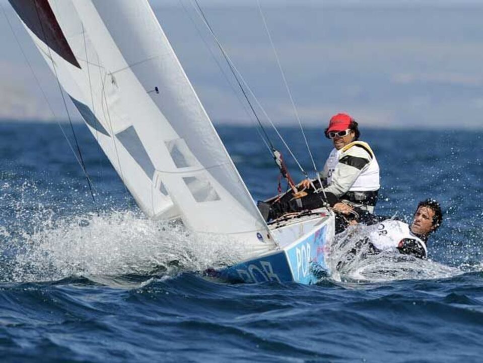 Afonso Domingos e Frederico Melo em 15.º na segunda regata