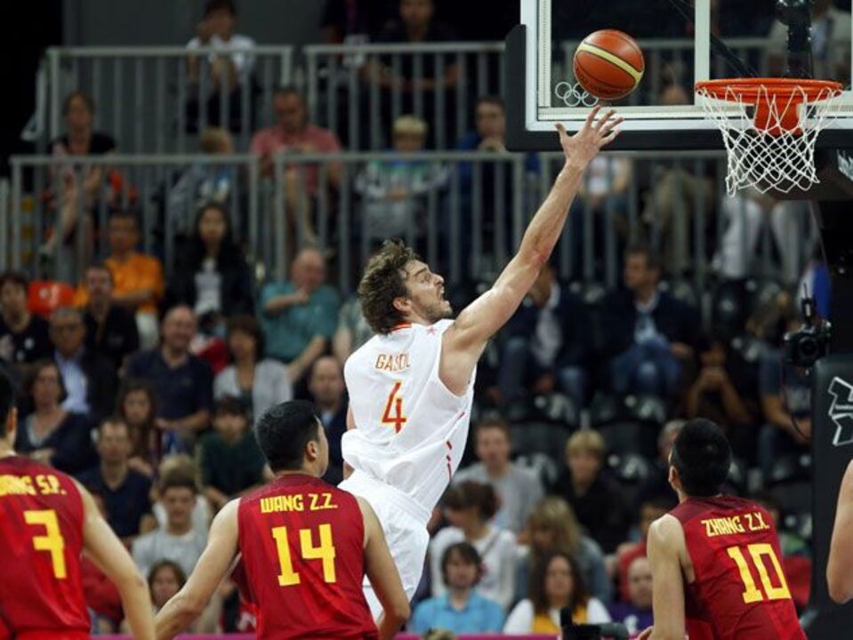 Espanha bate China na estreia (97-81)