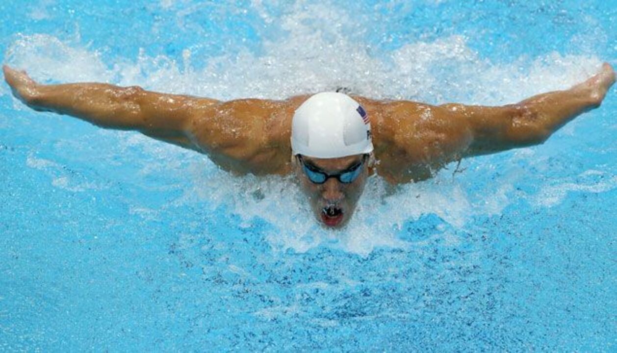 Michael Phelps na final dos 200 metros mariposa