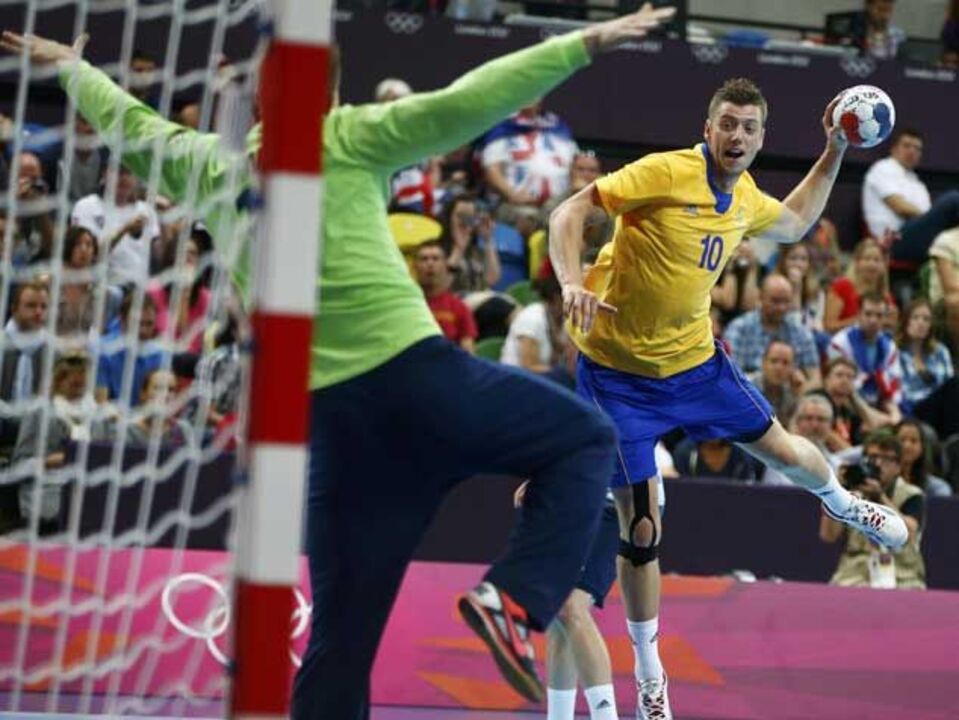 Suecos "atropelam" britânicos (41-19)