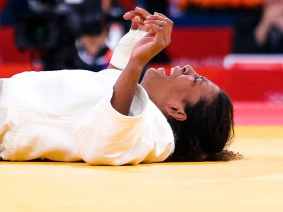 Comité brasileiro condena comentários racistas a Rafaela Silva