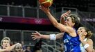 Francesas vencem e lideram grupo B